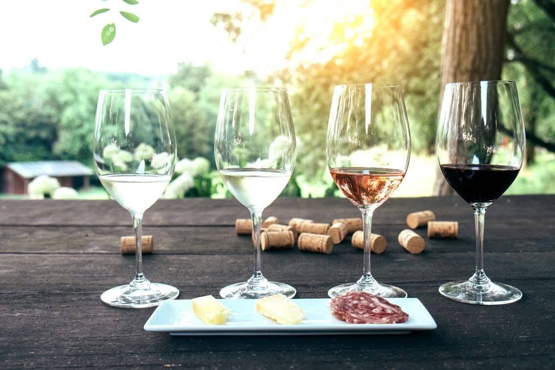 Wall Hanging Wine Glass Rack